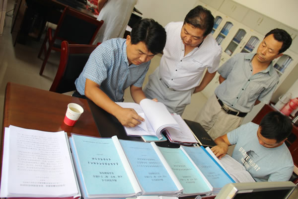 市交通運(yùn)輸局黨組書記、局長馬潤同志對隴運(yùn)集團(tuán)公司全面從嚴(yán)治黨及黨風(fēng)廉政建設(shè)進(jìn)行專題調(diào)研